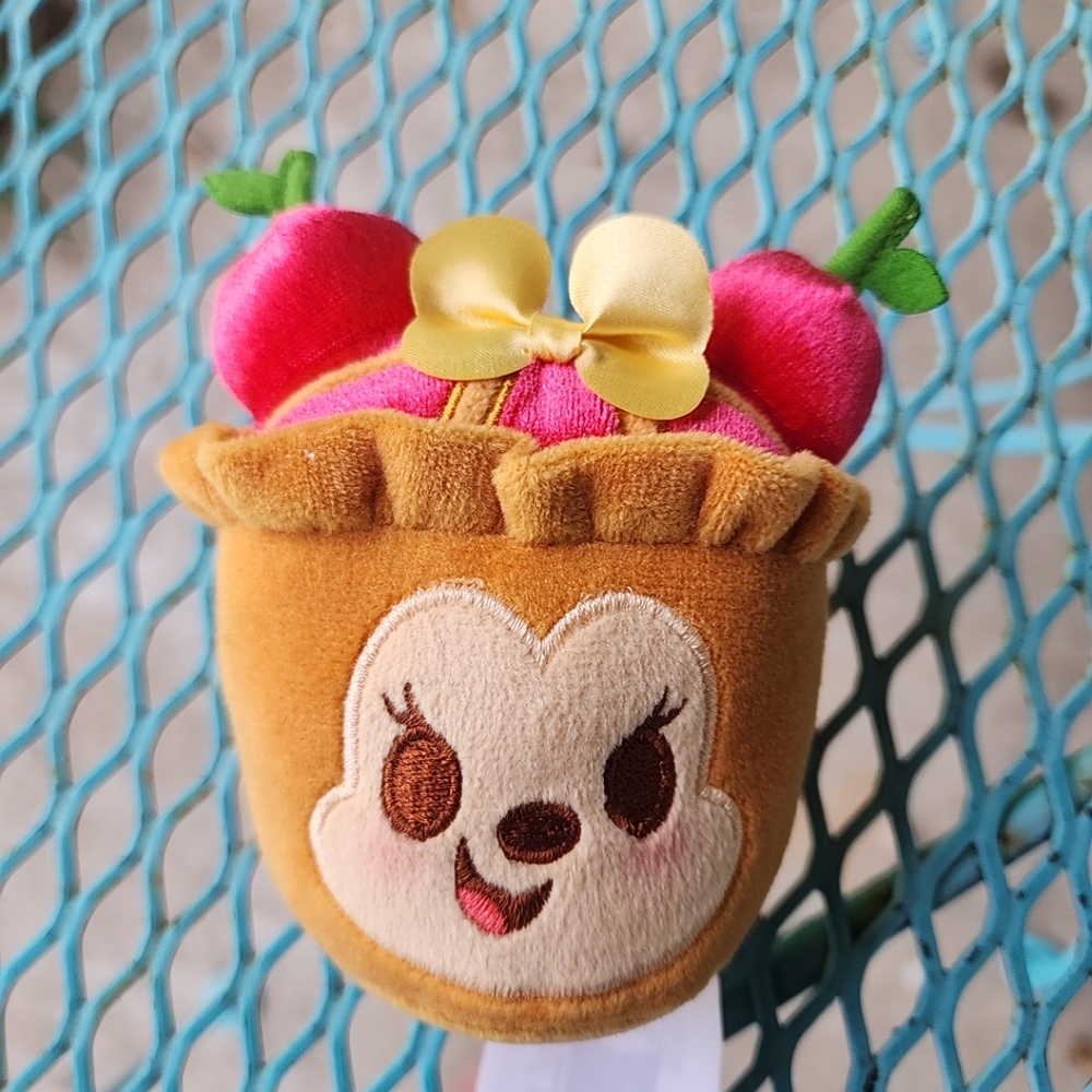 Disney Munchlings Baked Treats Remixed Minnie Mouse Scented Plush